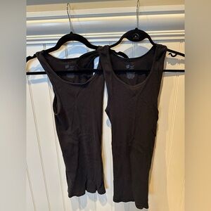 HANES Boys Men’s Size Medium 2 Black 1 White Muscle Shirts Undershirts T…